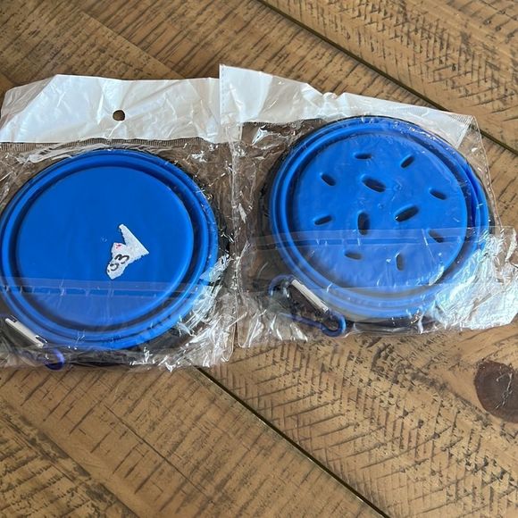 🎈Host pick 🎈On the go doggie dishes - Picture 6 of 6